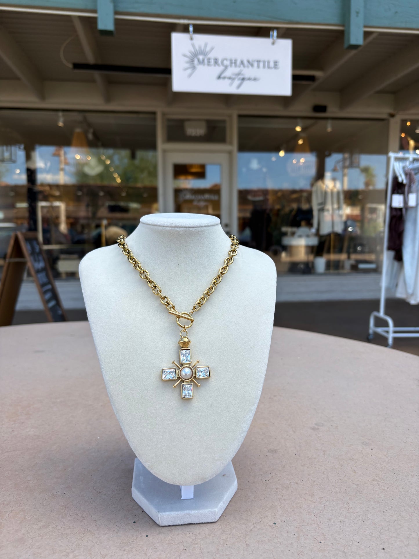 Pearl Mirage Glow Necklace | Non-Tarnish