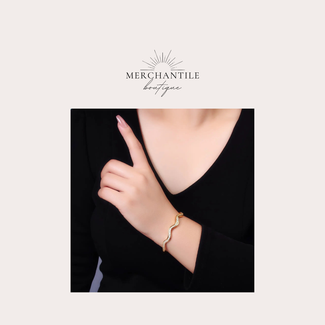 Juna Cuff