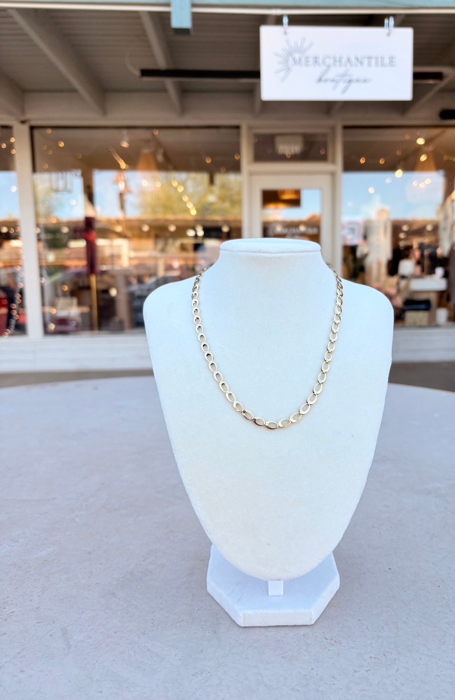 Heartly Oval Chain