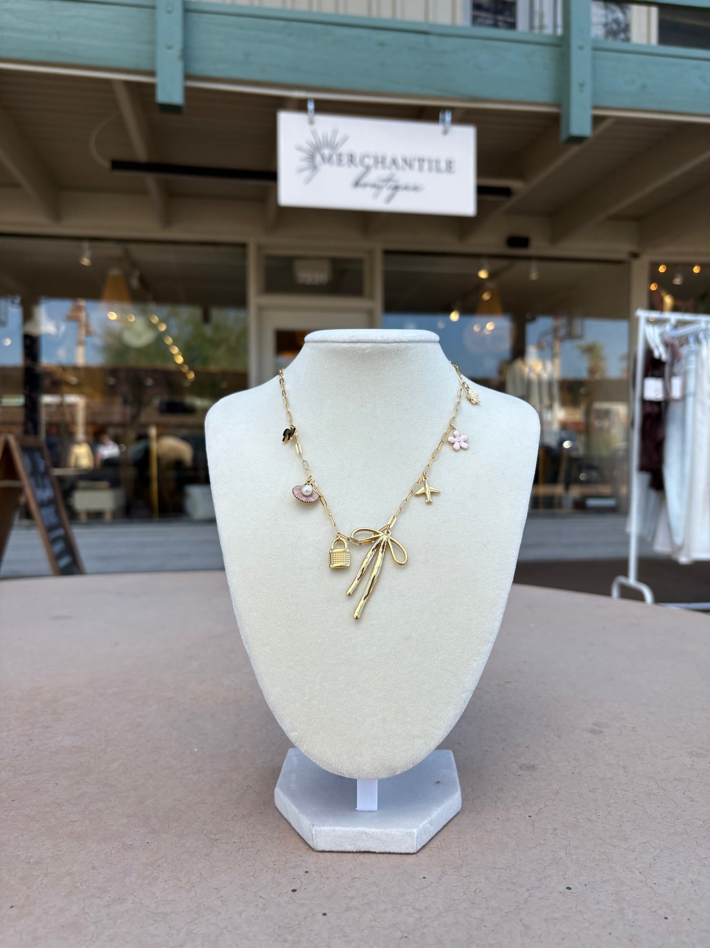 Angelica Bow Necklace | Non-Tarnish