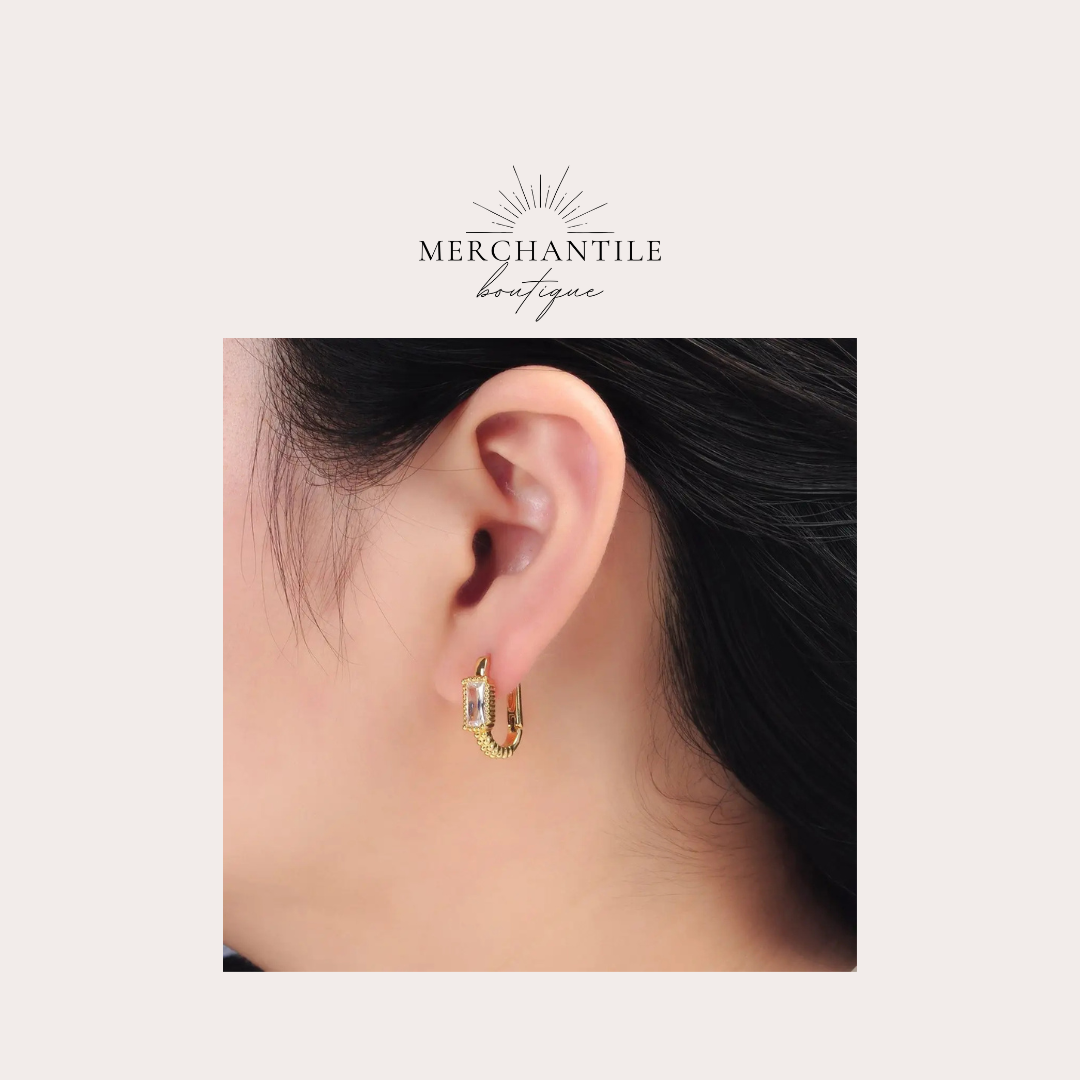 Linnea Huggie Earrings