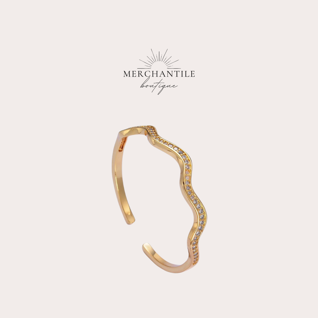 Juna Cuff